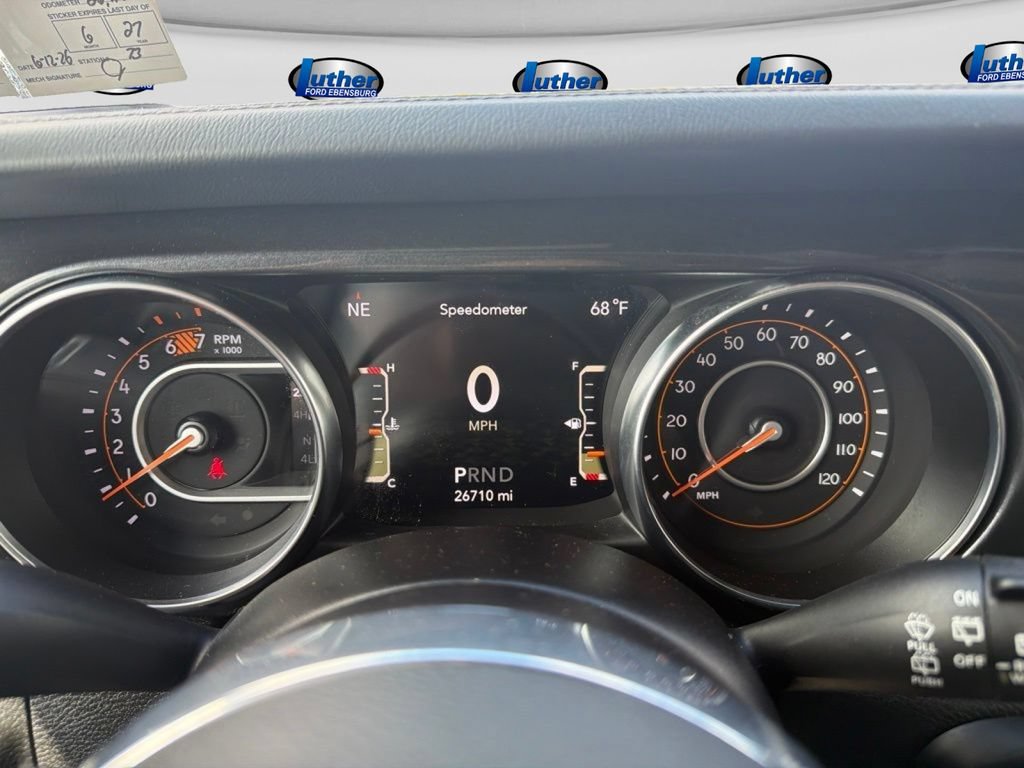 Used 2021 Jeep Wrangler Unlimited Sahara AWD/4WD image 23