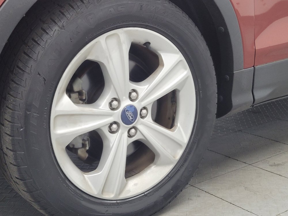 Used 2014 Ford Escape S FWD image 31