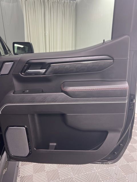 Used 2024 GMC Sierra 1500 AT4X image 19