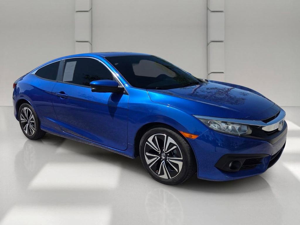 Used 2018 Honda Civic EX-T image 2