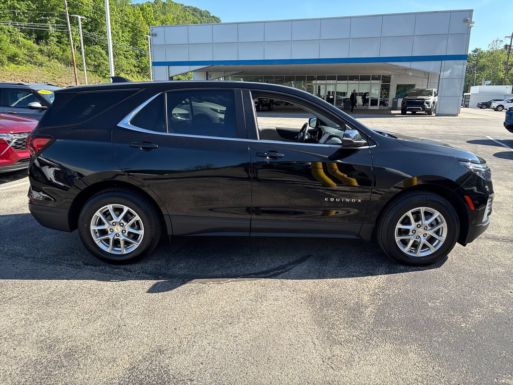 Certified 2023 Chevrolet Equinox LT AWD/4WD image 16