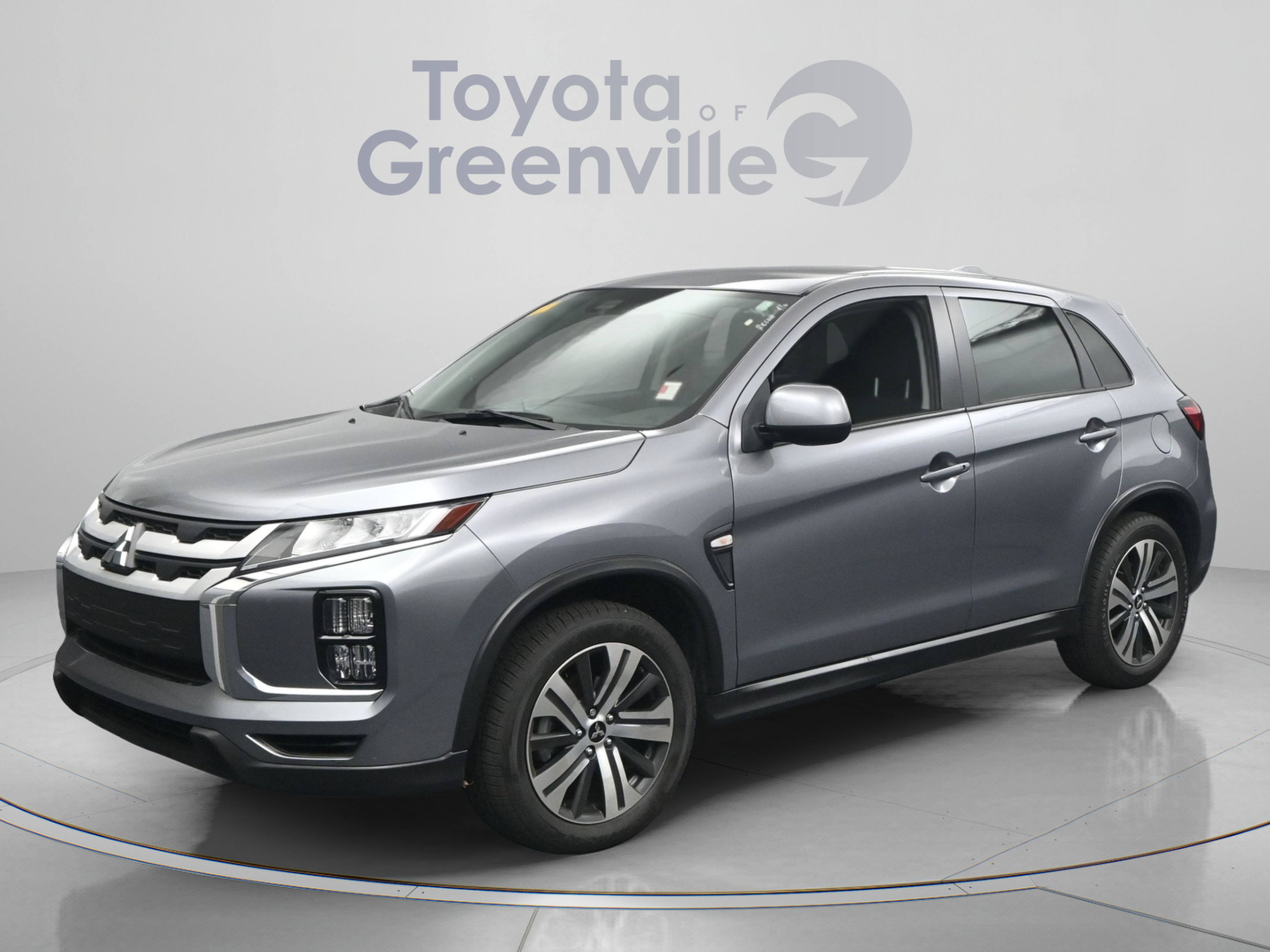 Used 2022 Mitsubishi Outlander Sport ES FWD image 2