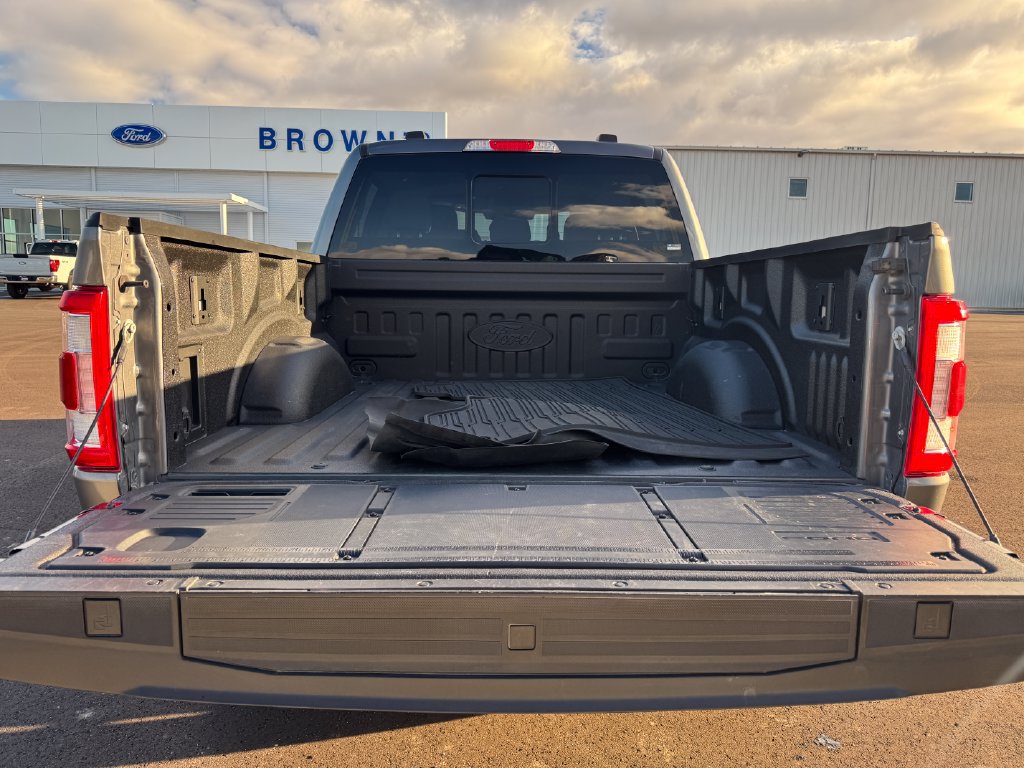 Used 2022 Ford F150 Lariat w/ Equipment Group 501A Mid AWD/4WD image 9