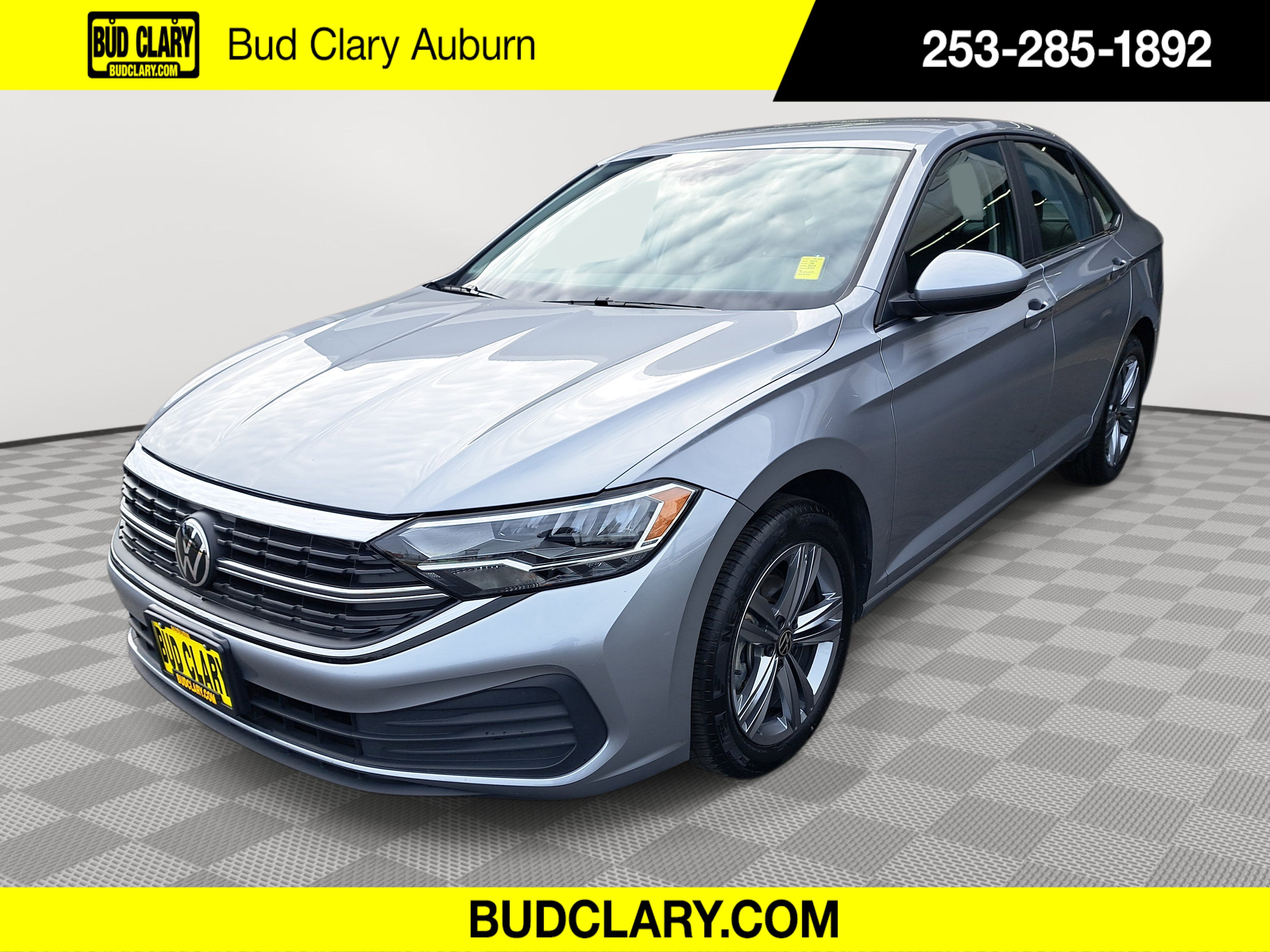 Used 2024 Volkswagen Jetta SE