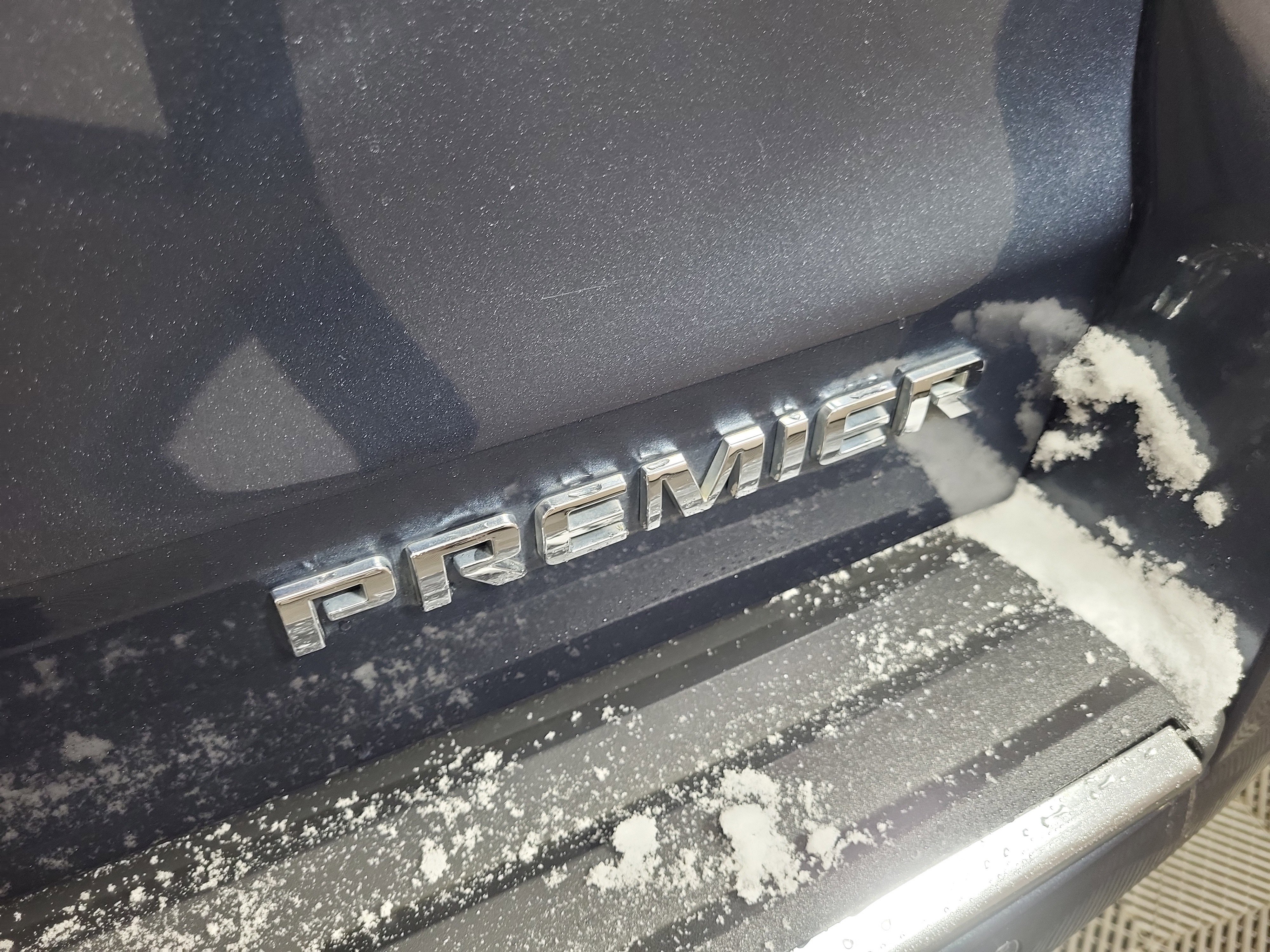 Used 2019 Chevrolet Tahoe Premier w/ Max Trailering Package image 7