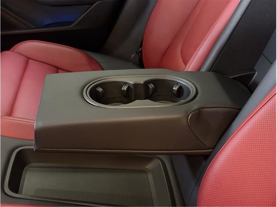 Used 2020 Porsche Taycan AWD/4WD image 31
