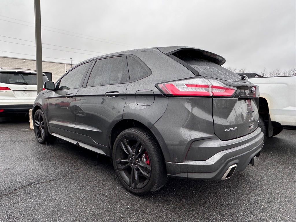 Used 2020 Ford Edge ST w/ Equipment Group 401A image 4