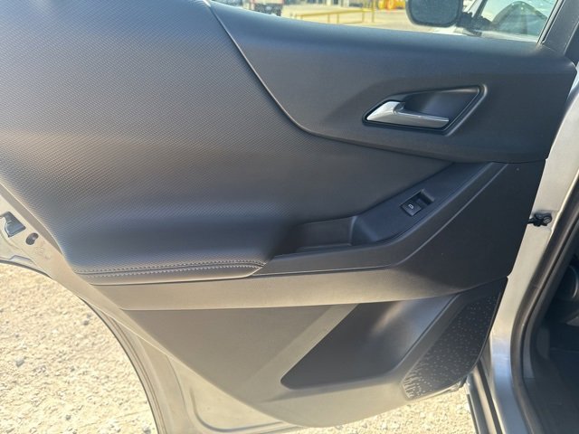 Used 2025 Chevrolet Equinox LT image 24