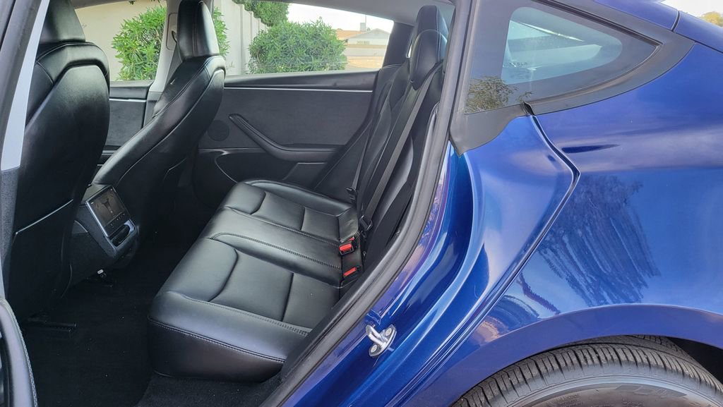 Used 2025 Tesla Model 3 Long Range image 22