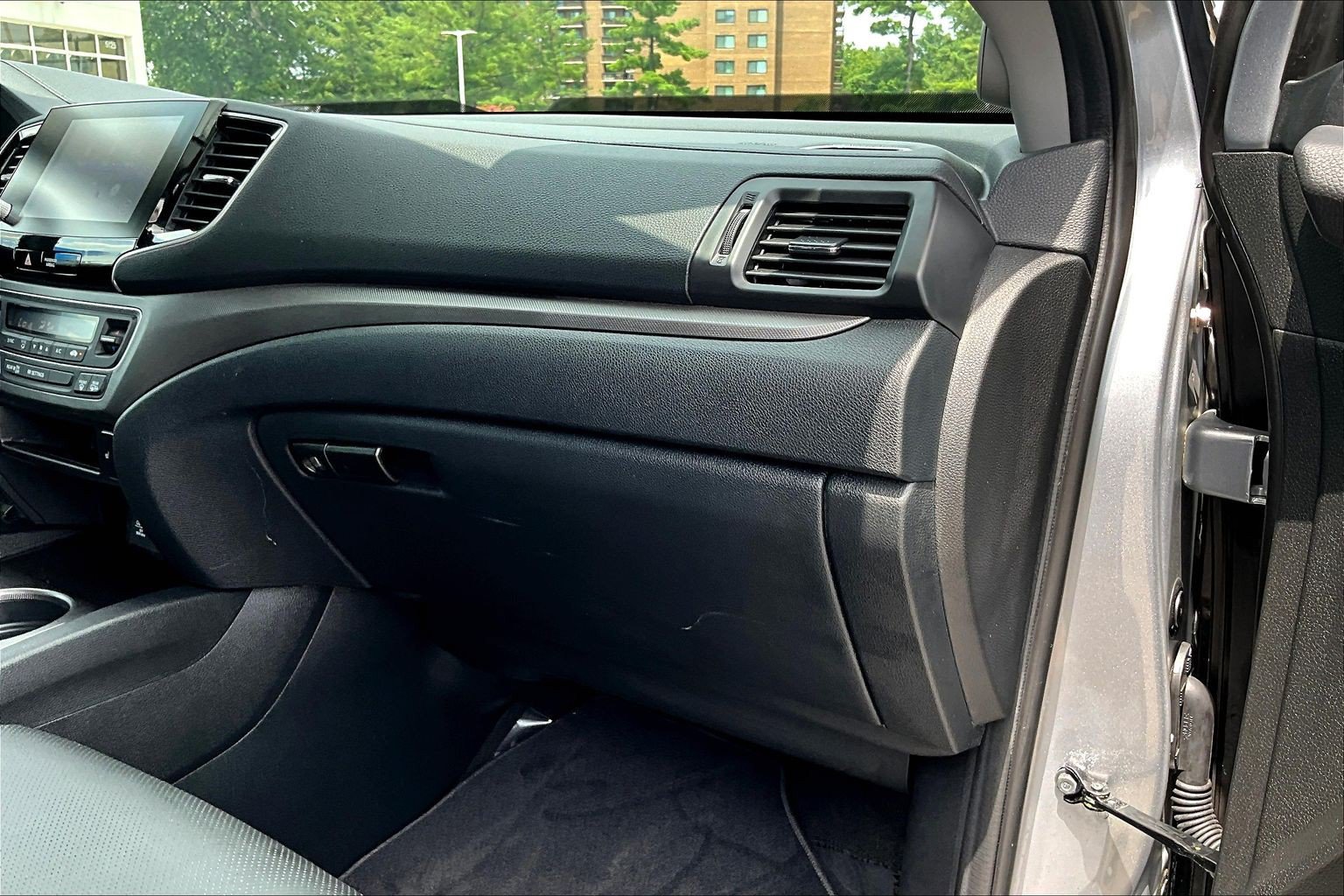 Used 2023 Honda Ridgeline RTL image 16