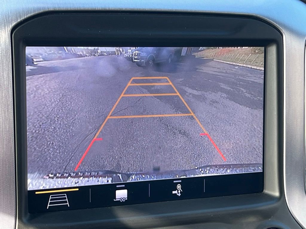 Used 2019 GMC Sierra 1500 SLT w/ SLT Premium Package image 18