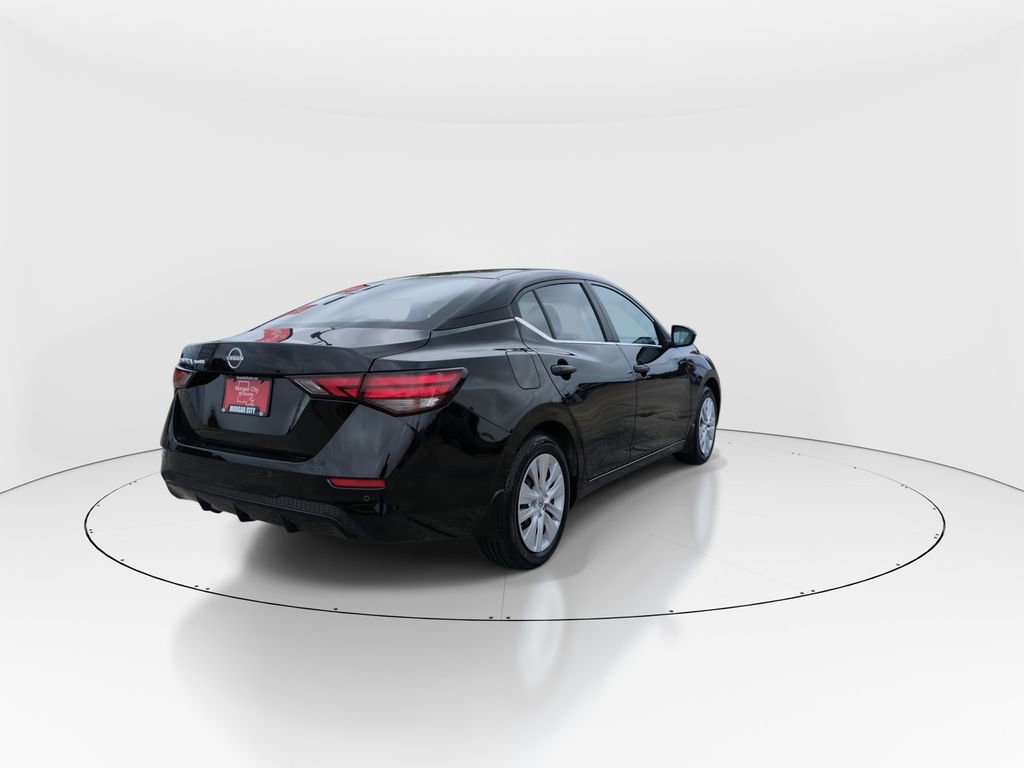 Used 2024 Nissan Sentra S FWD image 8