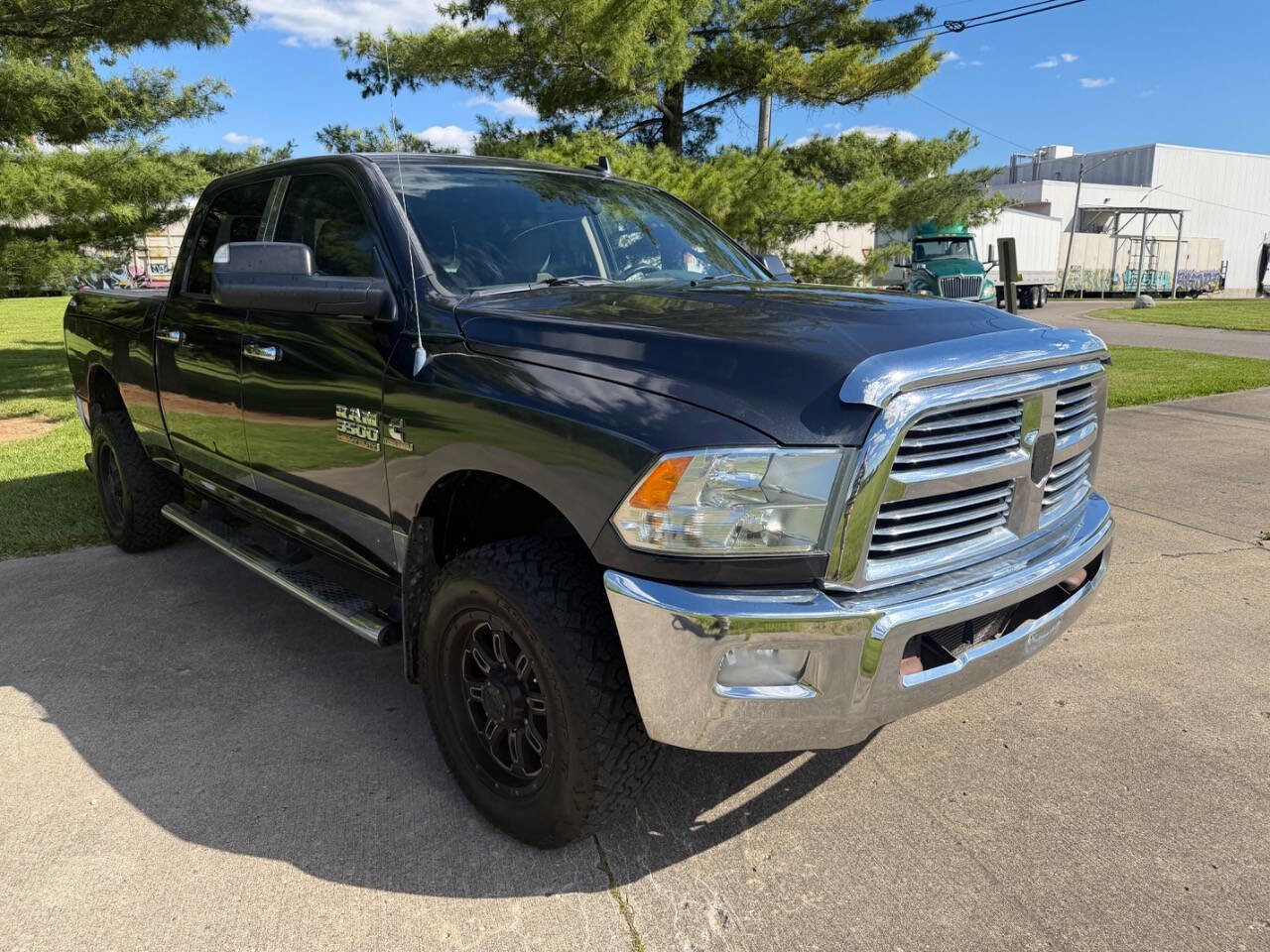 Used 2013 RAM 3500 Big Horn AWD/4WD image 3