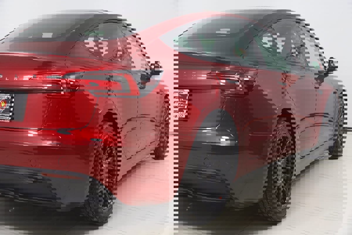 Used 2024 Tesla Model 3 Standard Range image 47