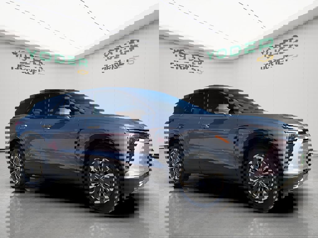 New 2026 Chevrolet Blazer EV LT AWD/4WD image 3
