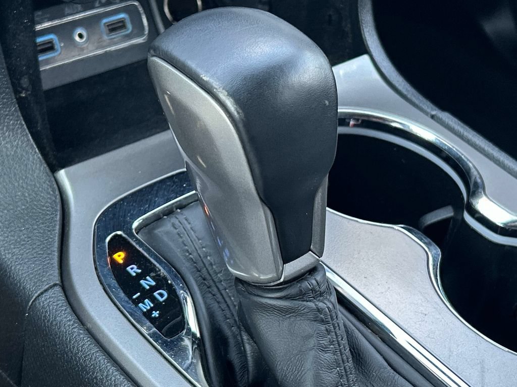 Used 2020 Jeep Grand Cherokee Laredo AWD/4WD image 26