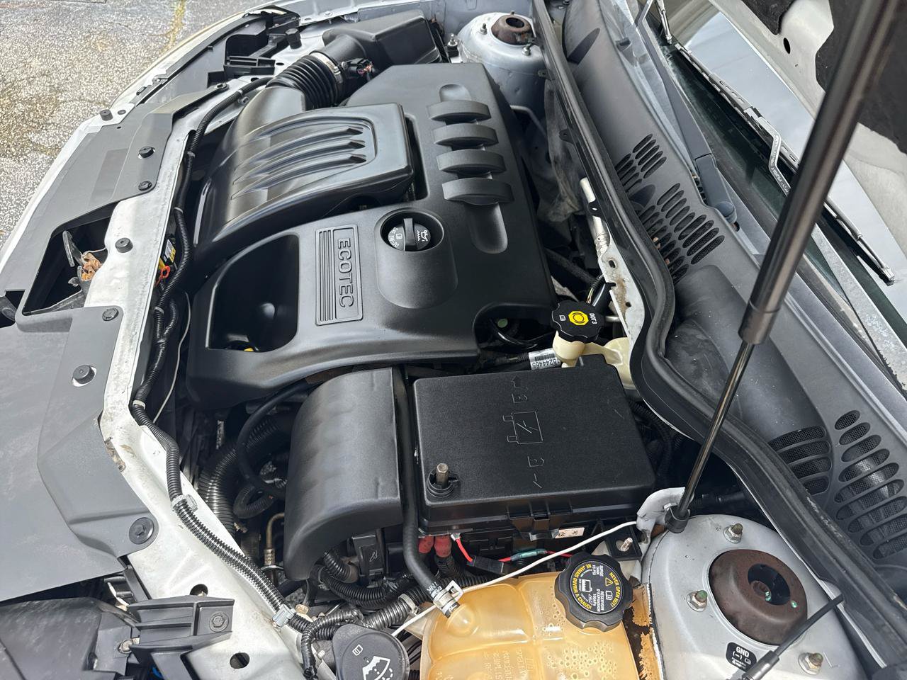 Used 2005 Chevrolet Cobalt Sedan FWD image 39