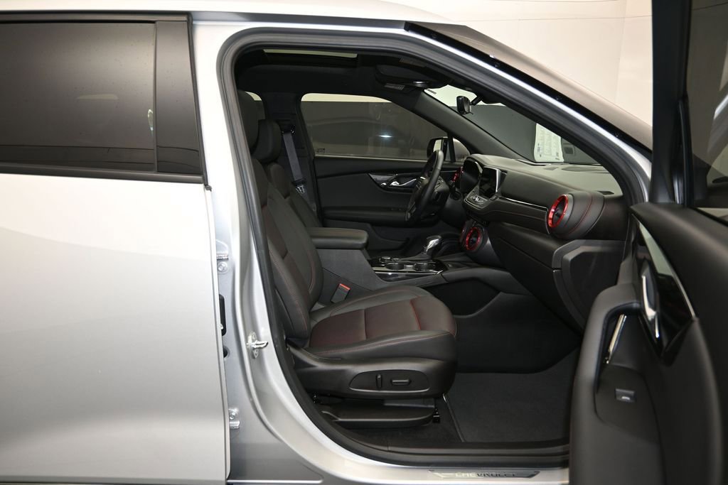 Certified 2021 Chevrolet Blazer RS w/ Enhanced Convenience Package FWD image 28