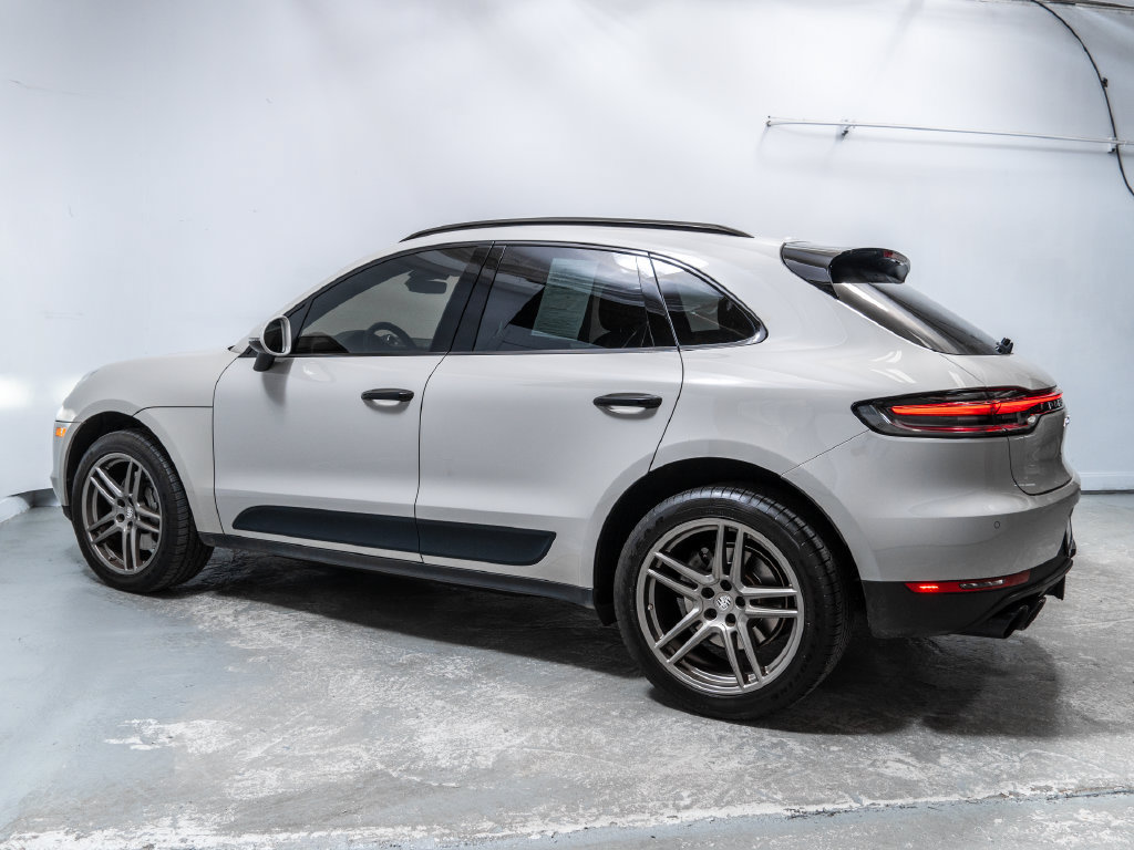 Used 2020 Porsche Macan S AWD/4WD image 2
