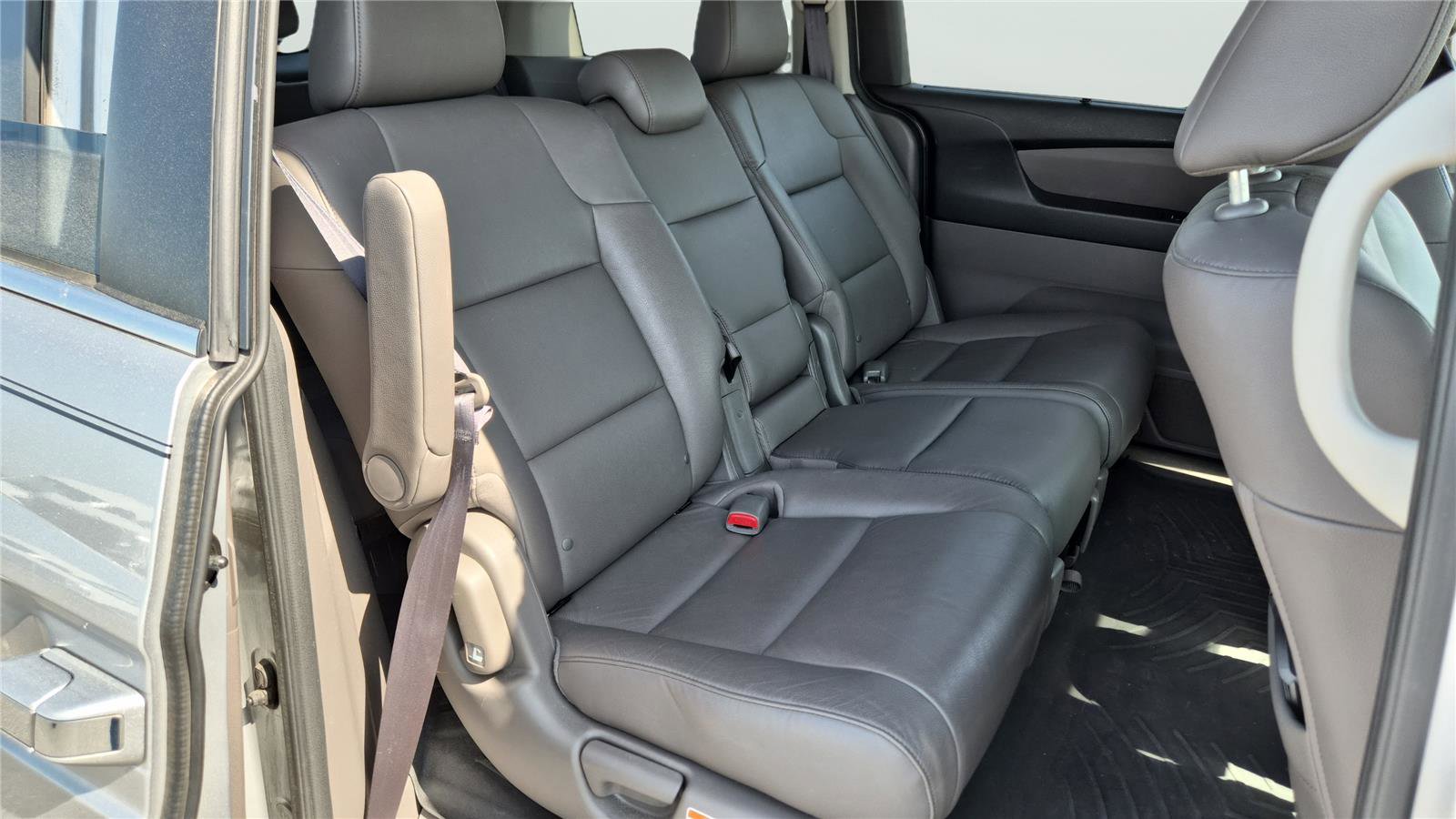 Used 2013 Honda Odyssey EX-L image 23