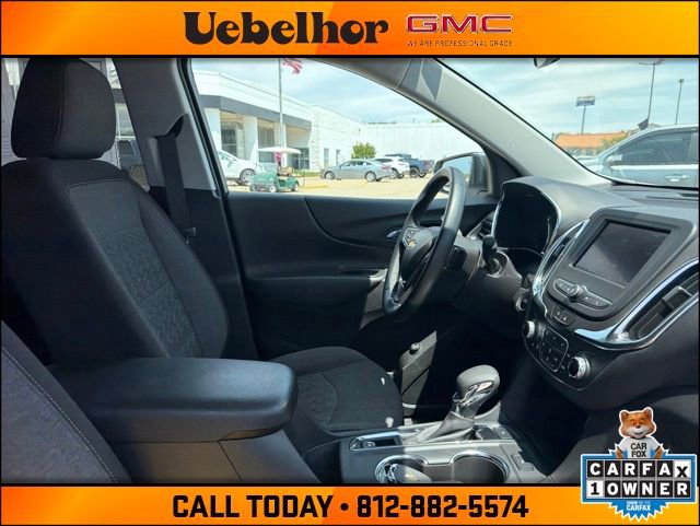 Used 2024 Chevrolet Equinox LT AWD/4WD image 2