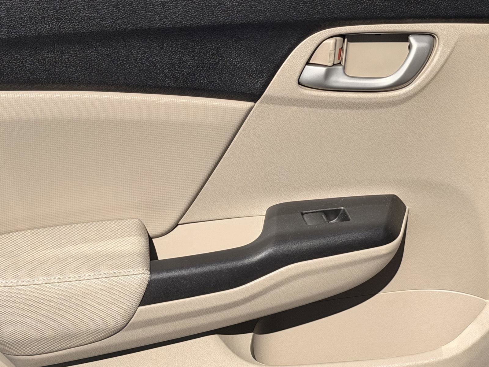 Used 2015 Honda Civic LX image 8