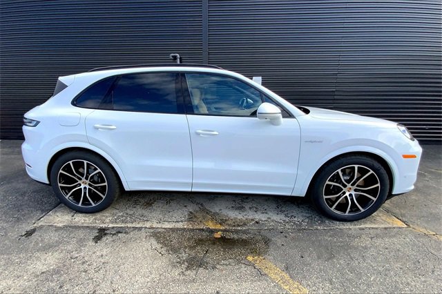 New 2026 Porsche Cayenne E-Hybrid image 11
