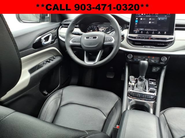 Used 2025 Jeep Compass Limited AWD/4WD image 5