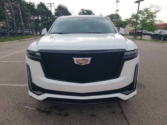 Used 2022 Cadillac Escalade ESV Sport w/ Touring Package AWD/4WD image 11