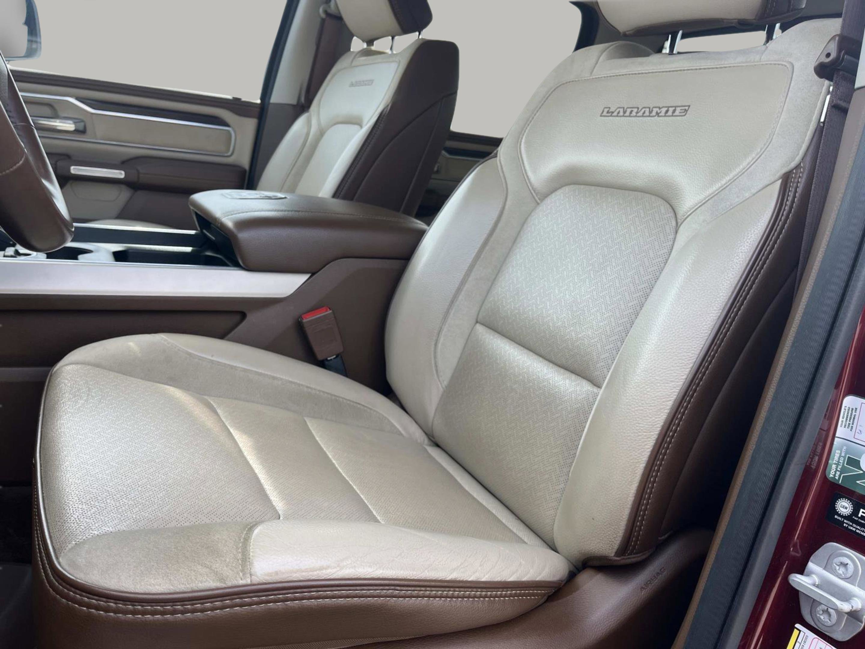 Used 2022 RAM 1500 Laramie AWD/4WD image 28