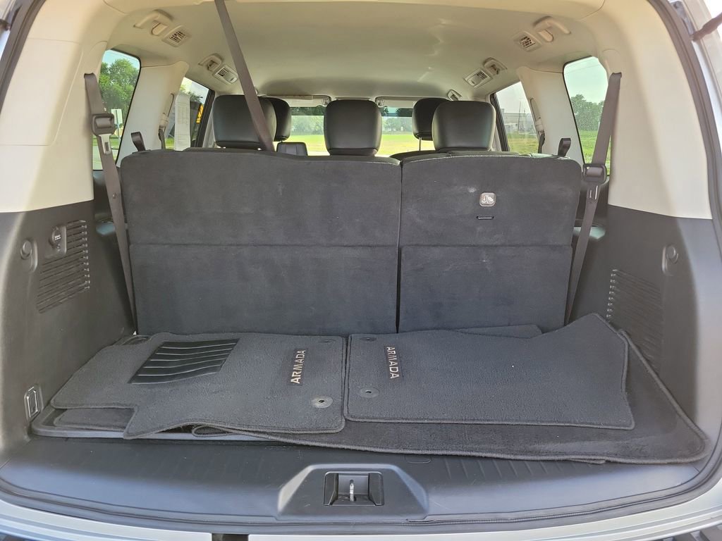 Used 2023 Nissan Armada SV w/ Cargo Package image 10