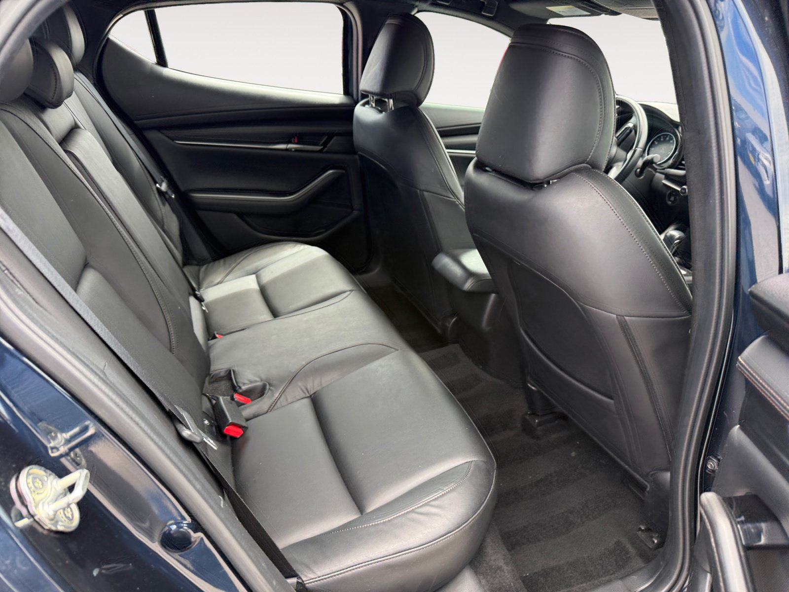 Used 2024 MAZDA MAZDA3 s FWD image 18