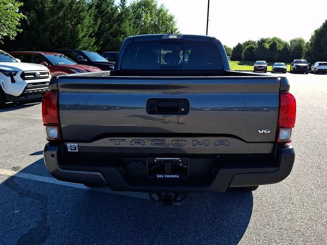 Certified 2019 Toyota Tacoma TRD Sport w/ Technology Package AWD/4WD image 5