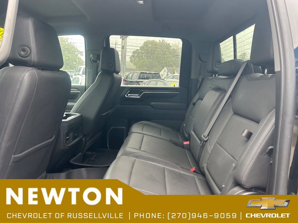 Used 2025 Chevrolet Silverado 2500 LT w/ Safety Package AWD/4WD image 28