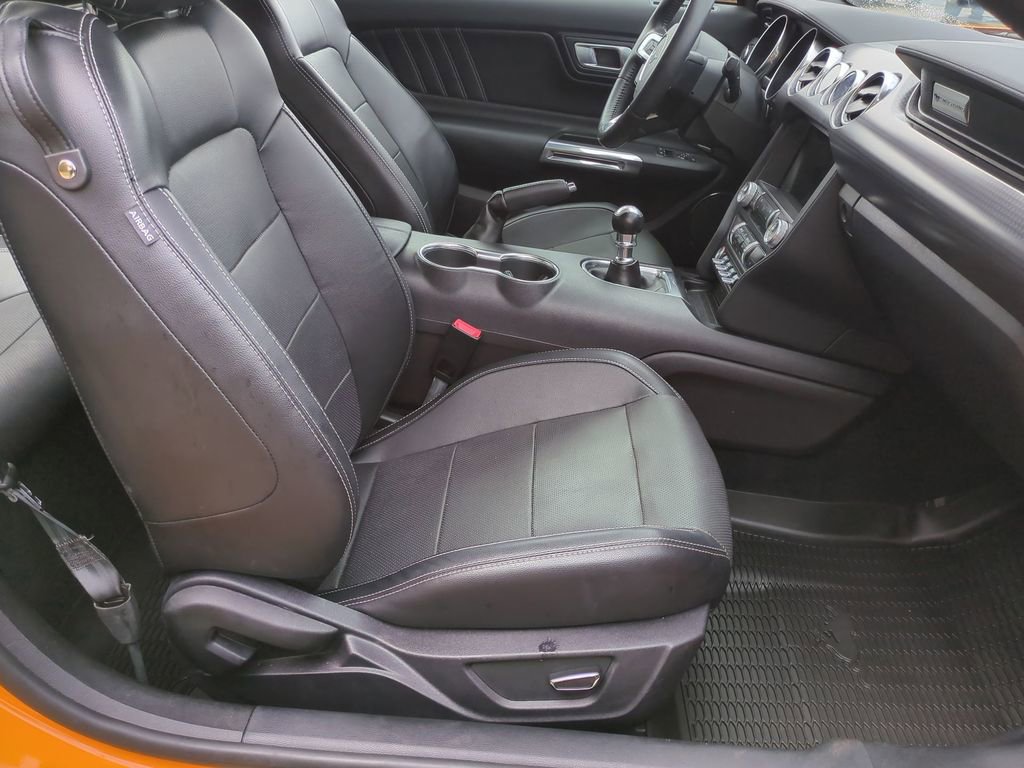 Used 2019 Ford Mustang GT Premium w/ GT Performance Package image 18