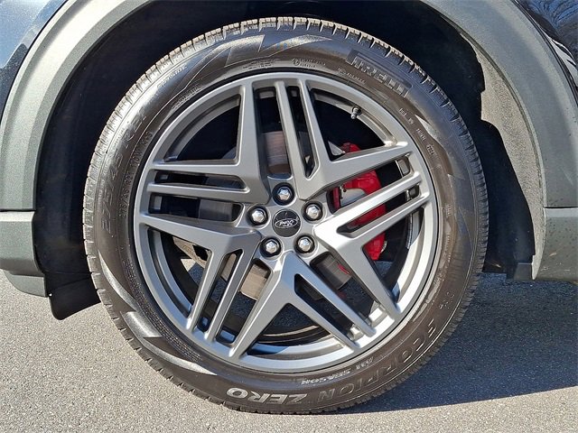 Used 2025 Ford Explorer ST image 8