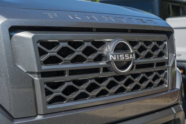Used 2022 Nissan Frontier SV AWD/4WD image 26