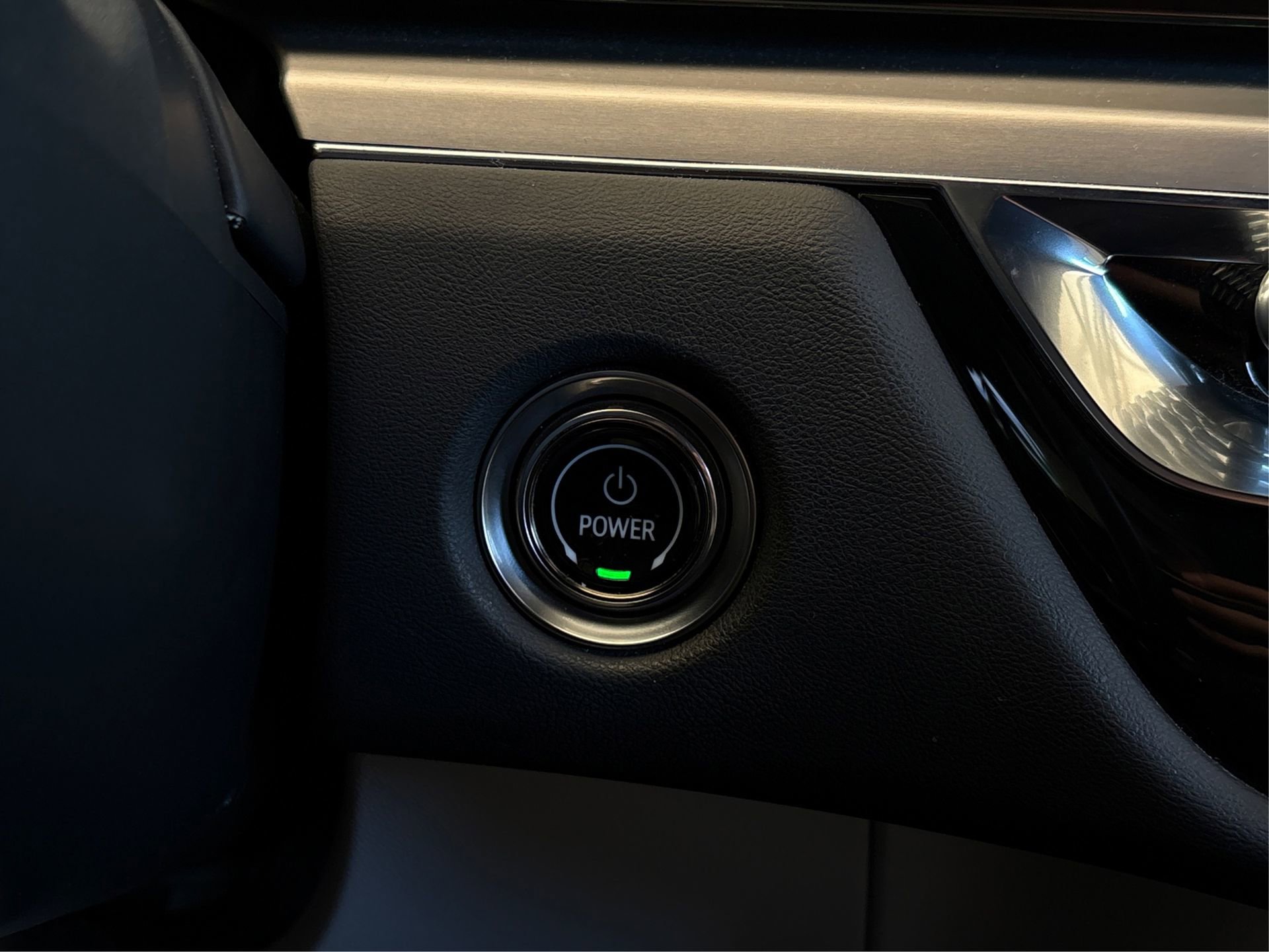 Used 2024 Cadillac Lyriq Luxury image 25