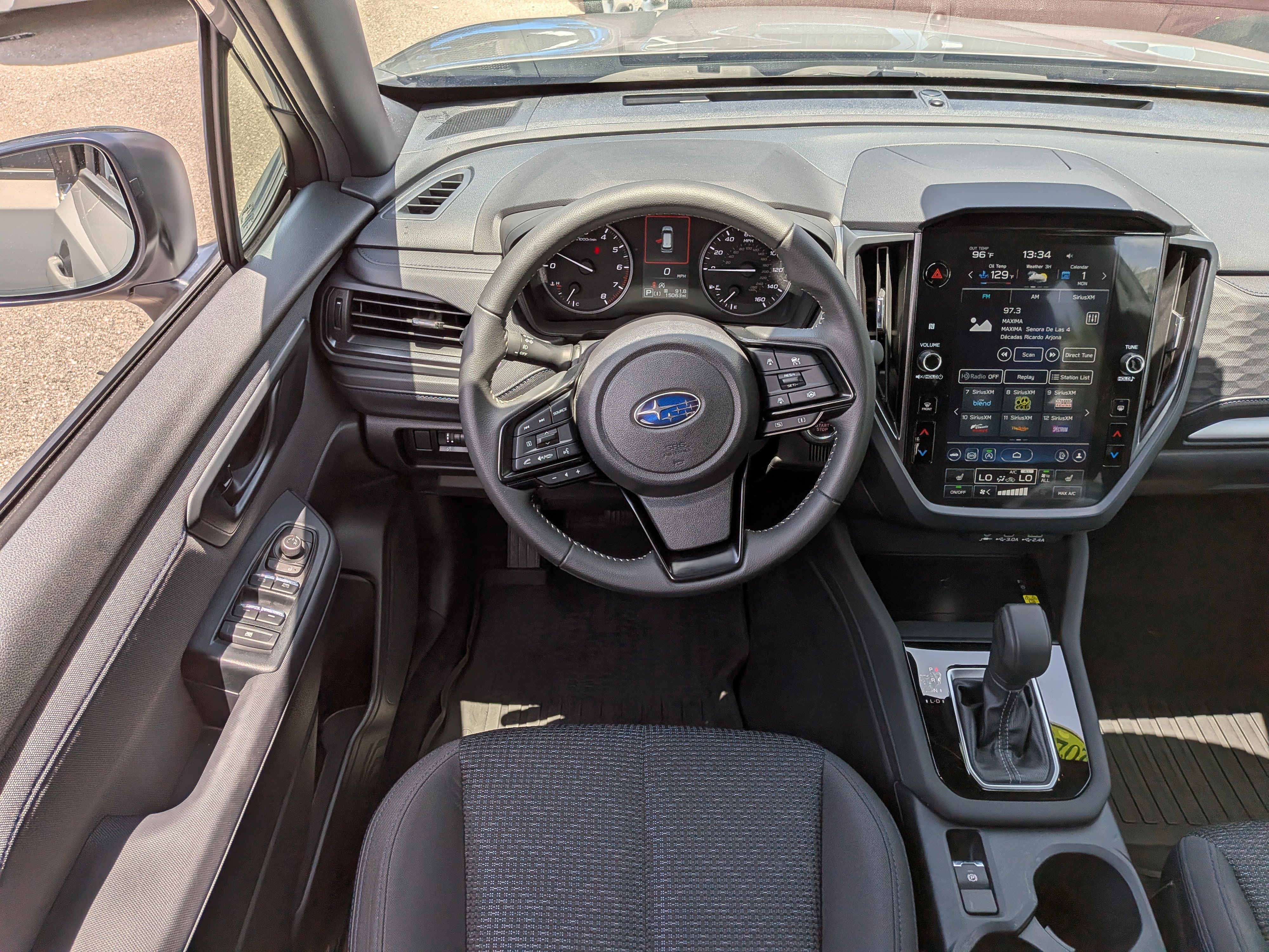 Used 2025 Subaru Forester Premium AWD/4WD image 16
