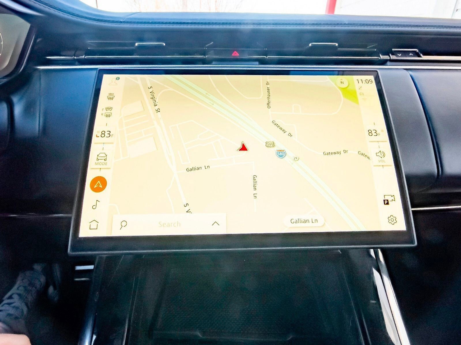 Used 2024 Land Rover Range Rover Sport Dynamic SE image 21