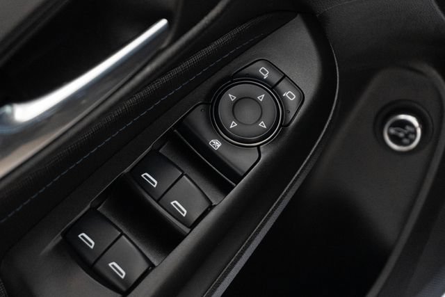 Used 2025 Buick Envista Sport Touring w/ Convenience II Package FWD image 16