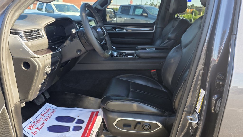 Used 2018 Jeep Wrangler Unlimited Sport AWD/4WD image 17