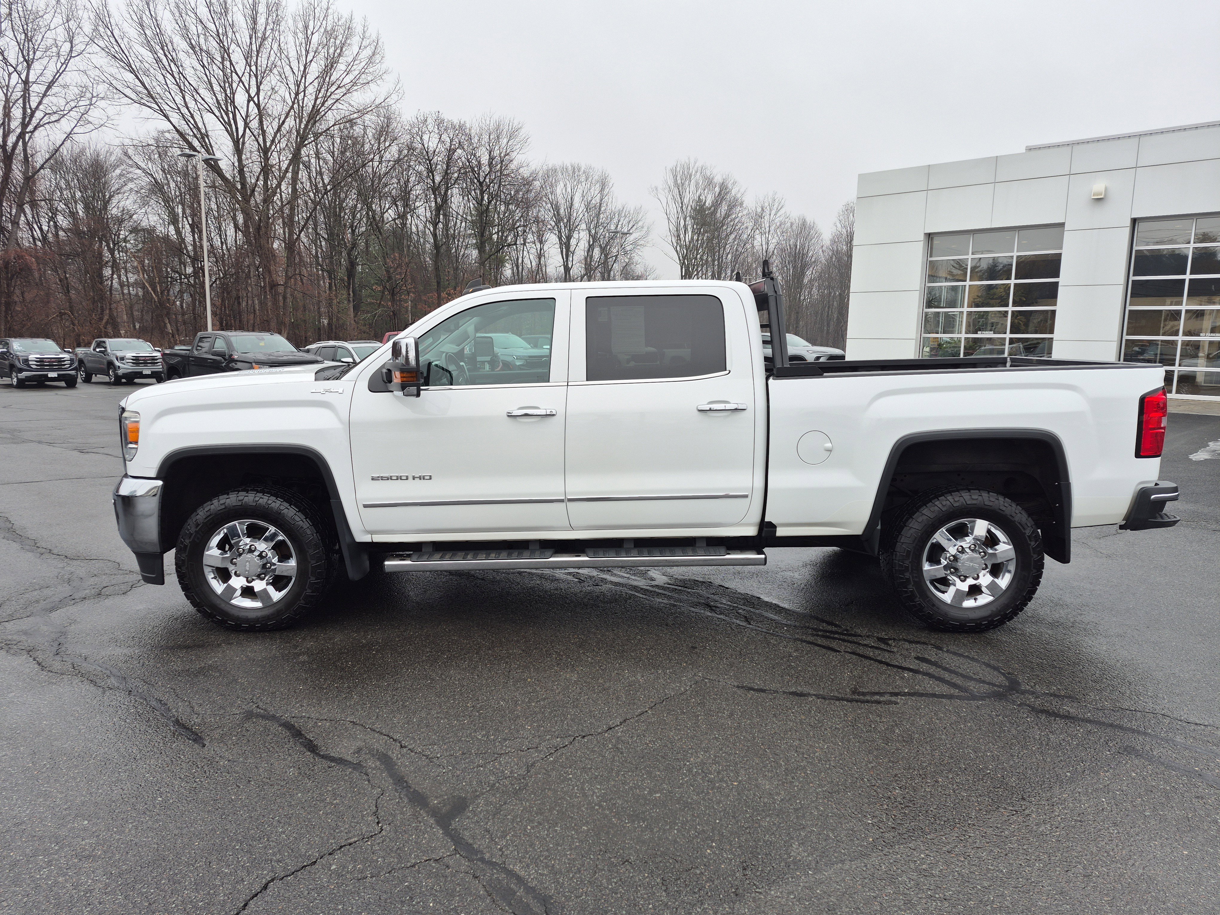 Used 2016 GMC Sierra 2500 SLT w/ Duramax Plus Package image 3