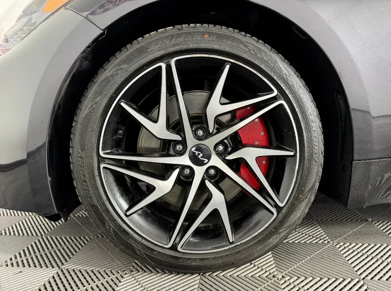 Used 2022 Kia Stinger GT-Line w/ Sun & Sound Package AWD/4WD image 43