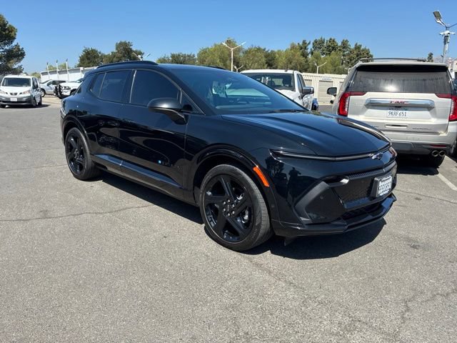 Certified 2024 Chevrolet Equinox EV RS FWD image 2