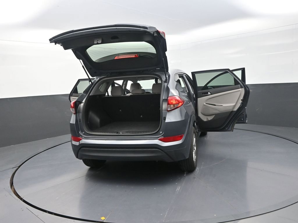 Used 2018 Hyundai Tucson SE image 36