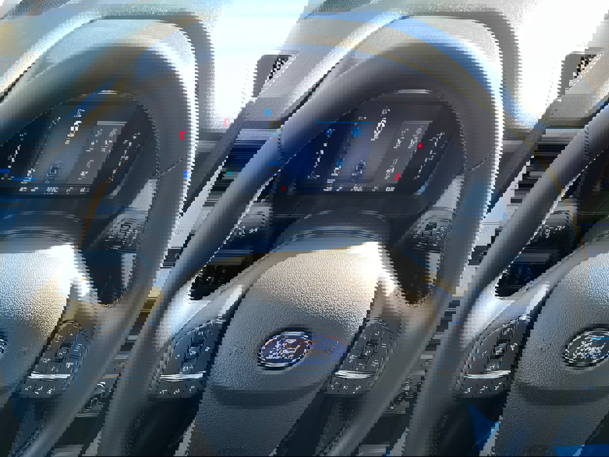 New 2026 Ford Maverick XLT w/ XLT Luxury Package image 18