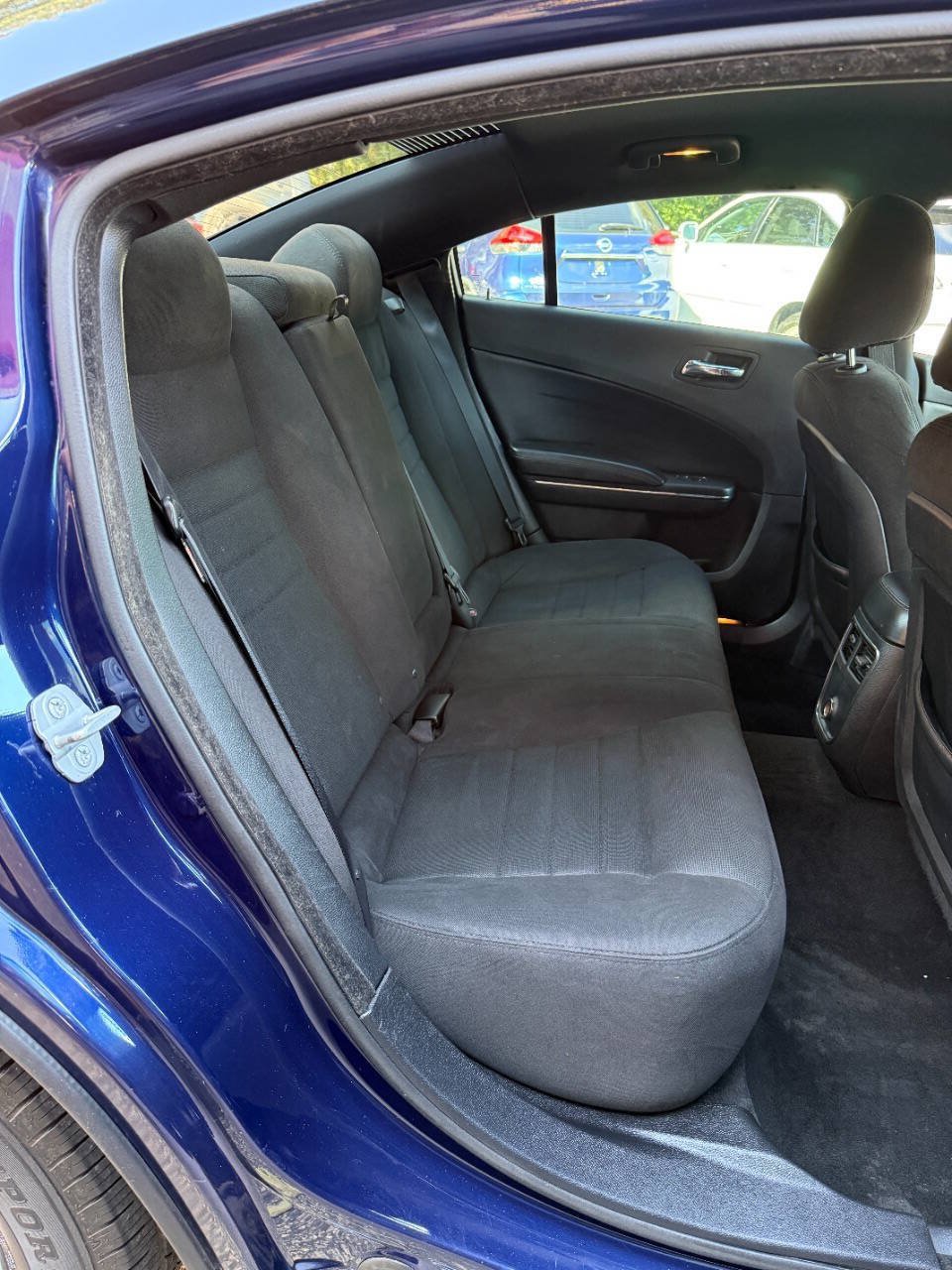 Used 2014 Dodge Charger SE RWD image 17