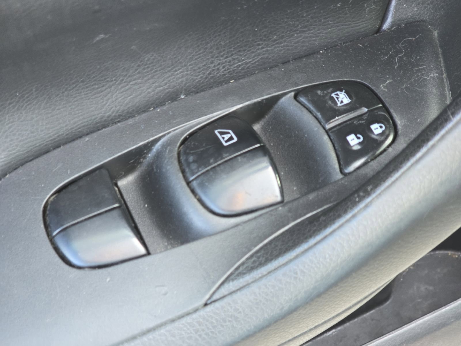 Used 2016 Nissan Altima 2.5 SR image 19