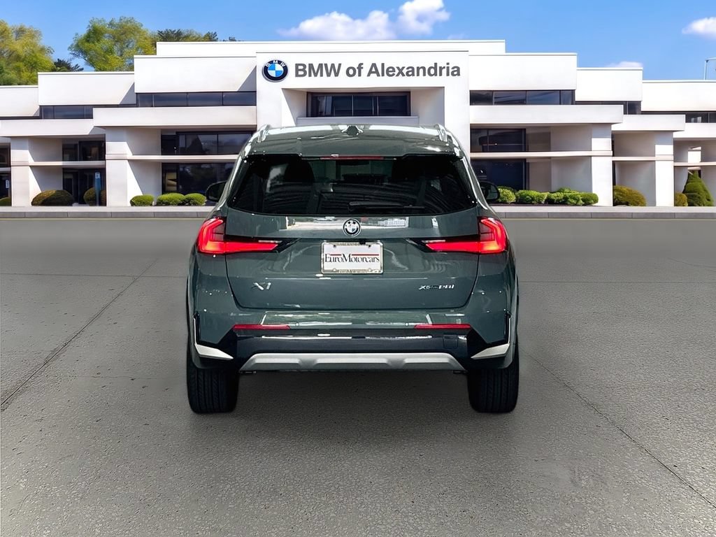 New 2027 BMW X1 xDrive28i AWD/4WD image 6